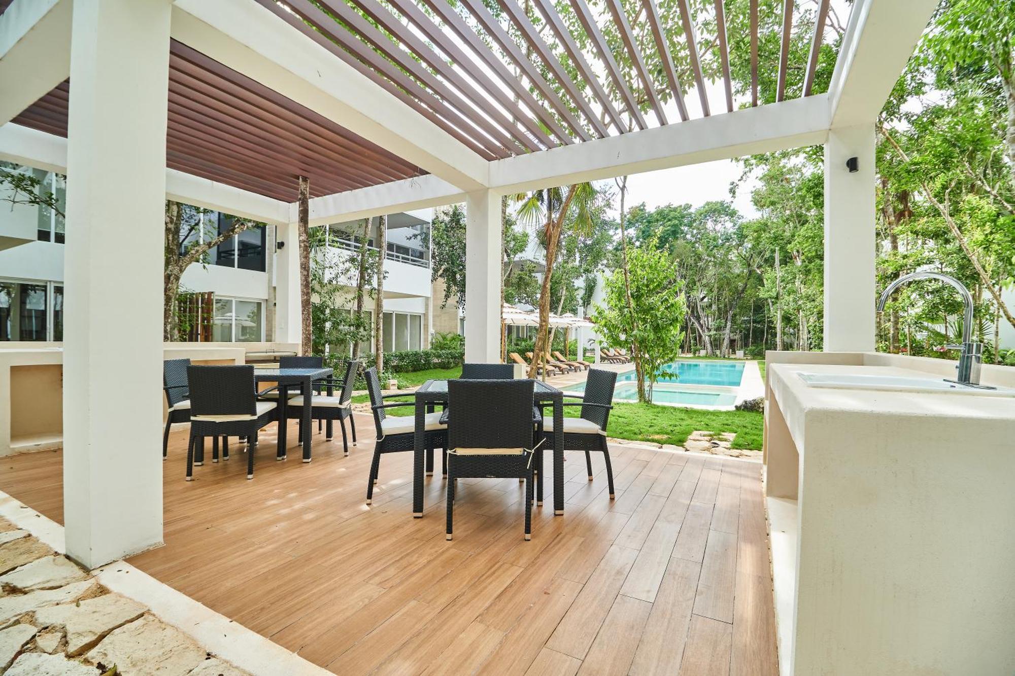 With 2 Pools, Gym, Yoga Deck And Bbq Grill Appartamento Tulum